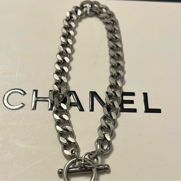 Chanel Silver Chain Bracelet - Picture 2 of 7